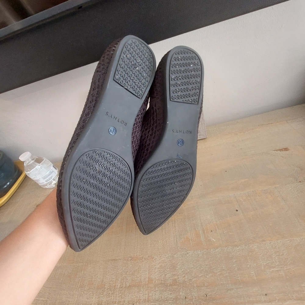 Rothys - Picture 3 of 4